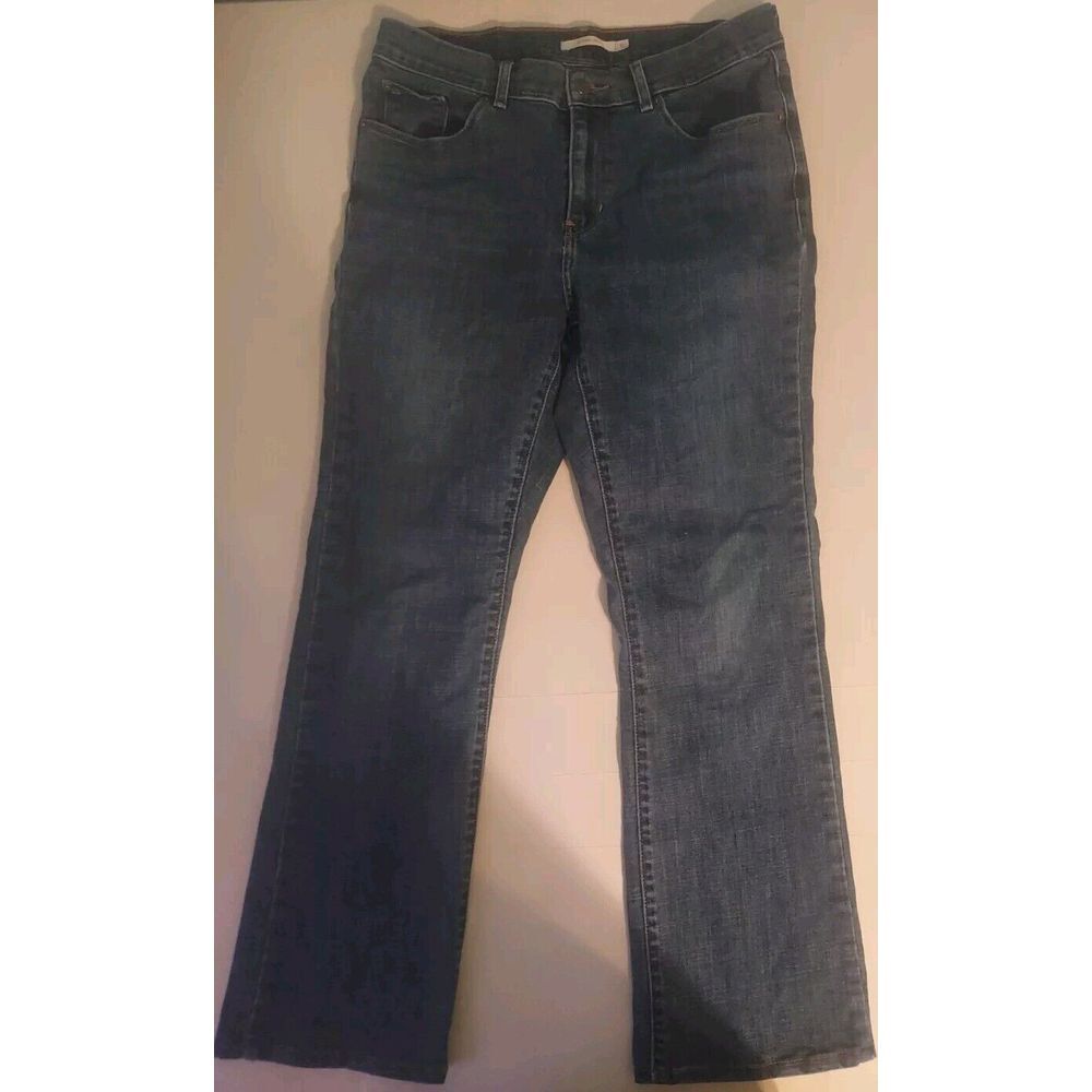 Levis Classic Boot‎ Womens Size 8 Red Tag